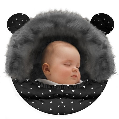 Soojakott - must kolmnurkadega