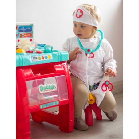 Arsti kostüüm, põll ja peapael