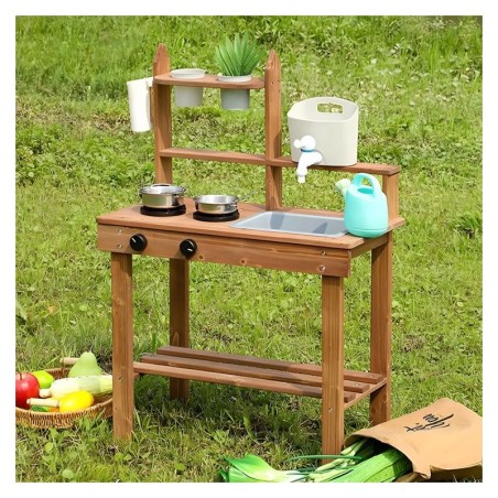 Puidust mudaköök veega