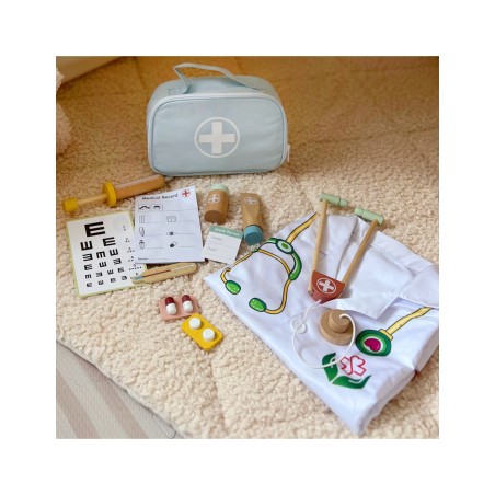 Mängu arstikohver aksessuaaridega