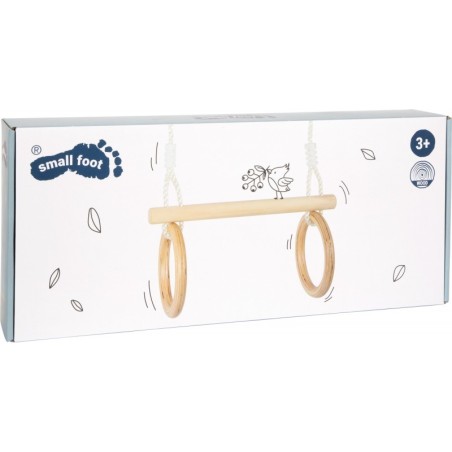 Puidust trapets võimlemisrõngastega