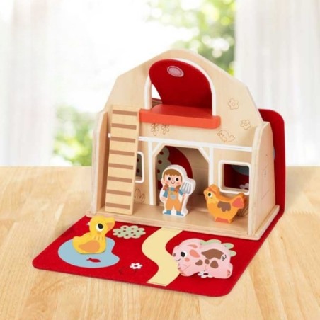 Puidust kokkupandav talu kohvris loomadega