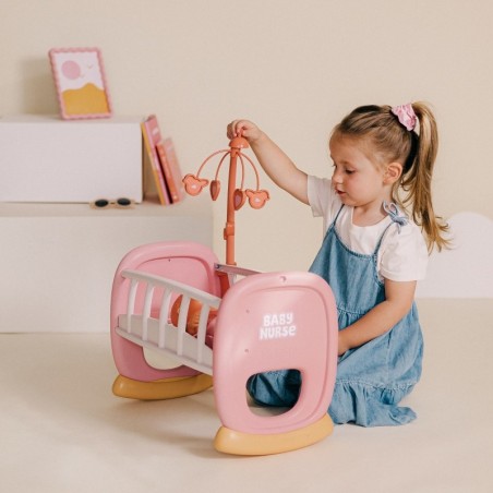 Nukuvoodi häll karuselliga