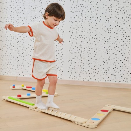 Puidust tasakaalu moodul rada lastele