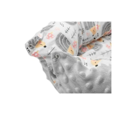 Beebipesa Minky – siilid hall