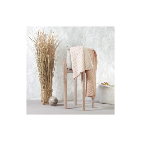 Meriinovillast tekk helebeež