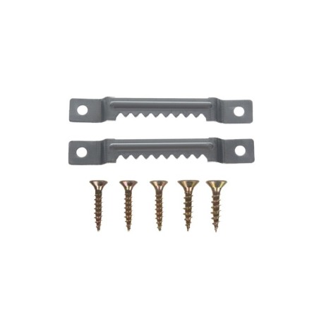 Puidust riiul mudelautodele