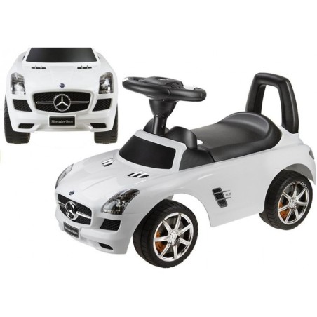 Mercedes-Benz SLS AMG valge – lapsed saavad autoga kaasa sõita