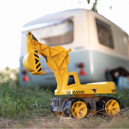 Suur Maxi ekskavaator, vaiksed rattad