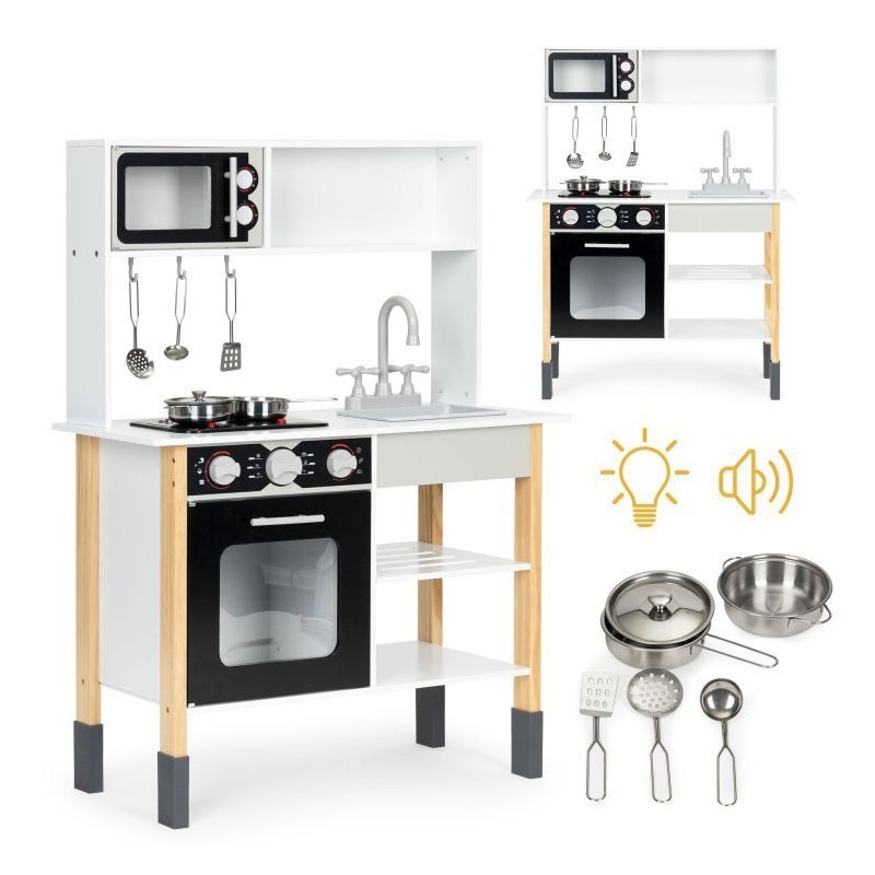 Puidust köök pliidi, ahju ja aksessuaaridega