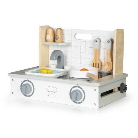 Puidust miniköök koos tarvikutega