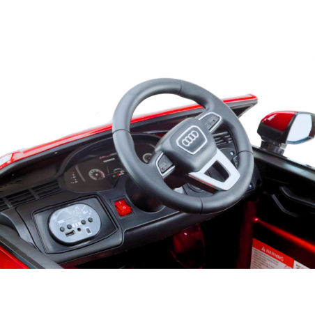 Elektriauto Audi Q7 punane