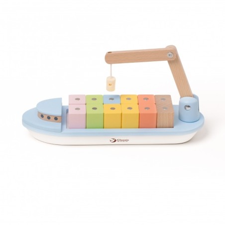 Puidust kaubalaev magnetklotsidega