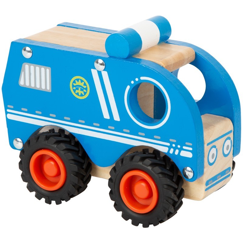 Puidust politseiauto