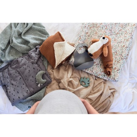 Looduslikust kummist närimisrõngas