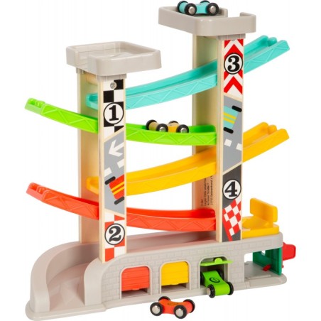 Parkimistasandi ja garaažidega võidusõidurada