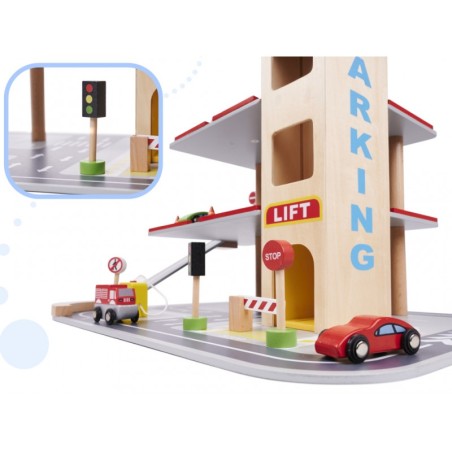 Puidust parkimismaja