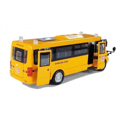 Hõõrdeajamiga metallist koolibuss Die Cast mudel