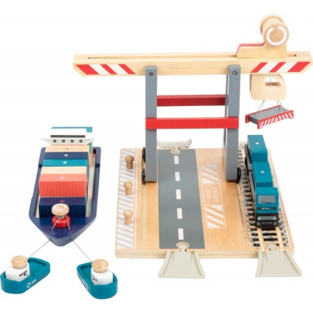 Konteinerterminal koos tarvikutega