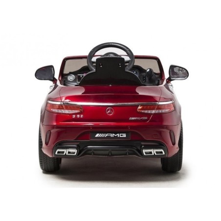 Mercedes S63 elektriauto – punane