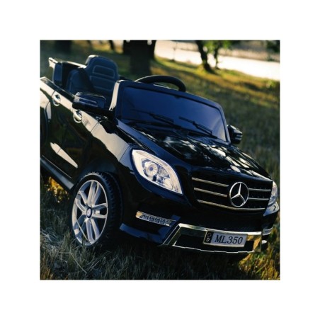 Elektriauto Mercedes ML350