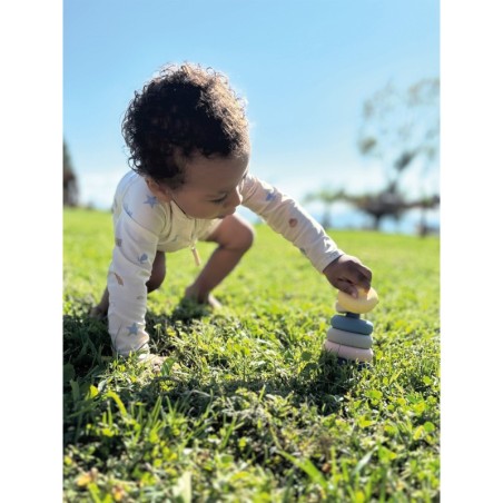 Silikoonist virnastamistorn