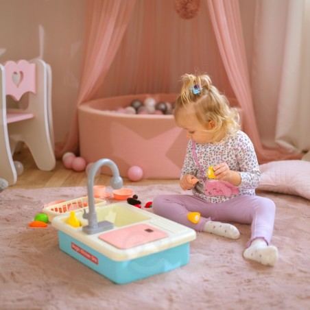 Kaks ühes mängu köögivalamu veekraaniga