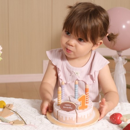 Puidust sünnipäevatort viilutamiseks