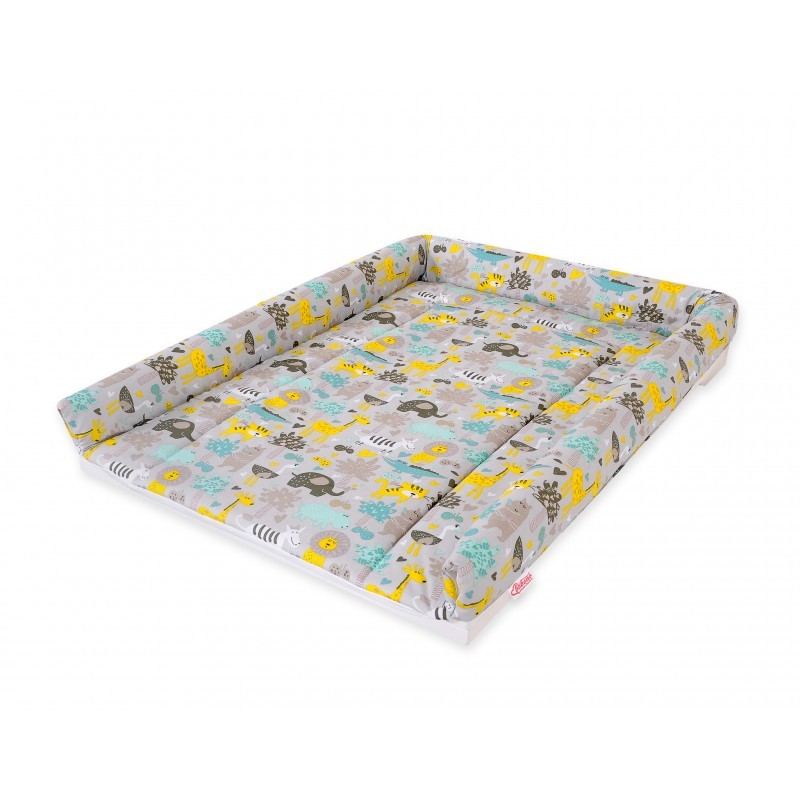 Mähkimismatt, gray-mint animals