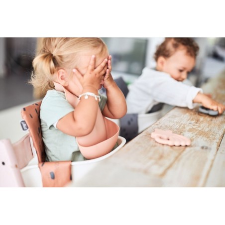 Silikoonist beebipõll taskuga, pale pink