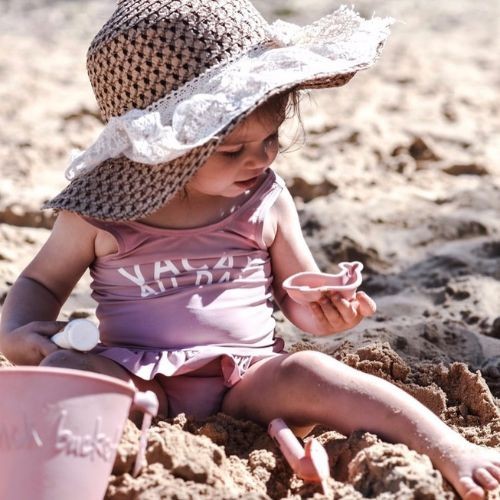 Mida pakkida beebikotti rannapäevaks? Täielik nimekiri muretuks puhkuseks